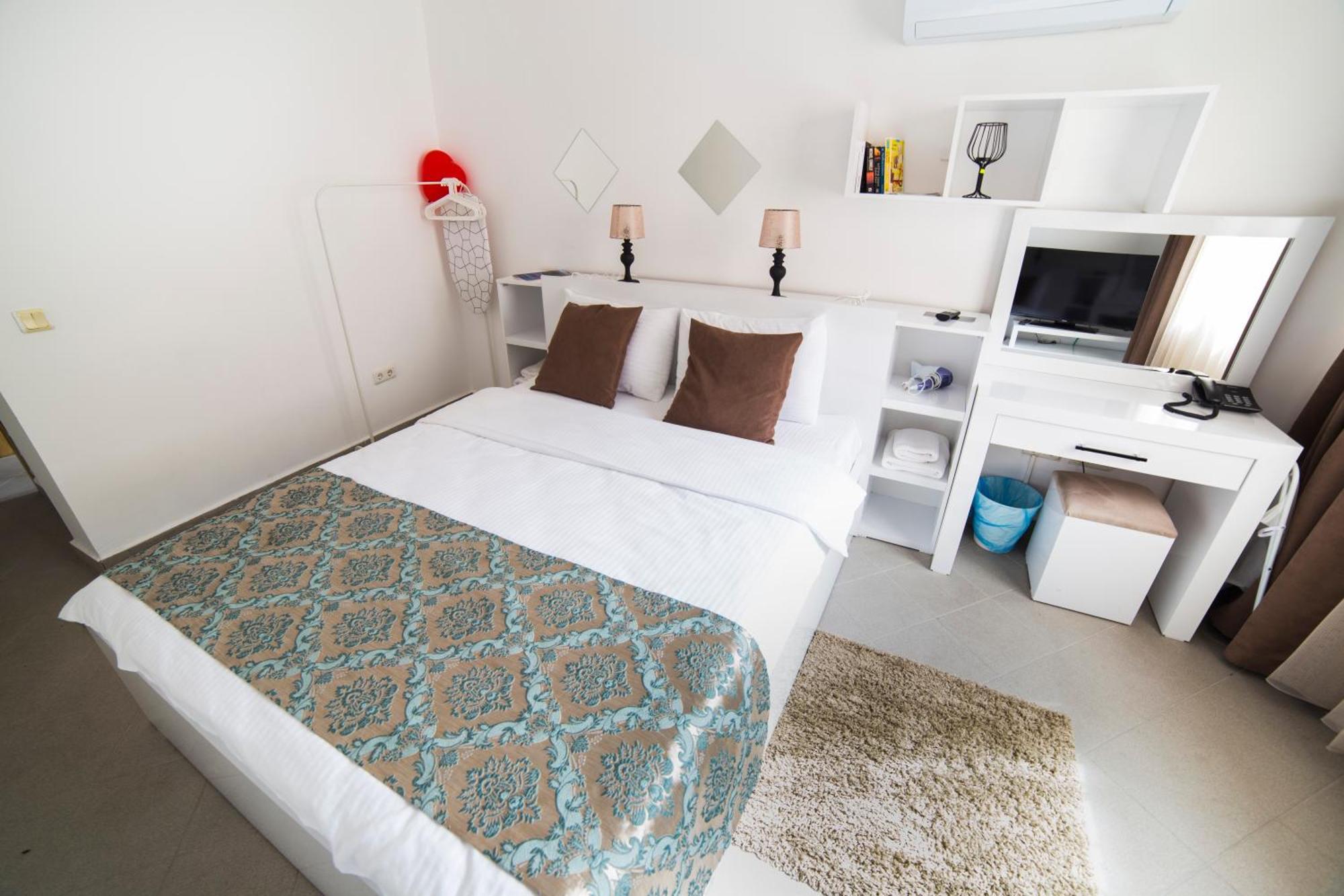 Mai Rooms By Downtown Fethiye Exterior photo